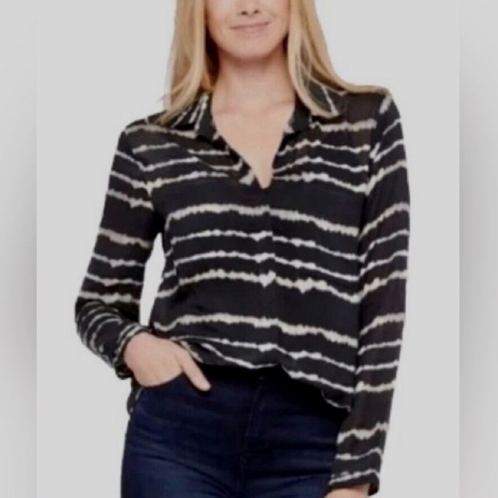Anthropologie Cloth & Stone Blouse Shirt Tie Due Stripe Black White Button Front